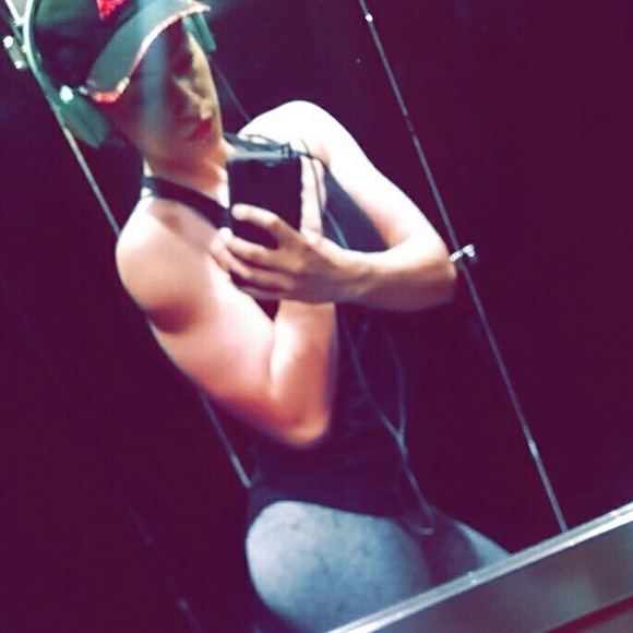 Meet your Posher, Katherine - Picture 1 of 1